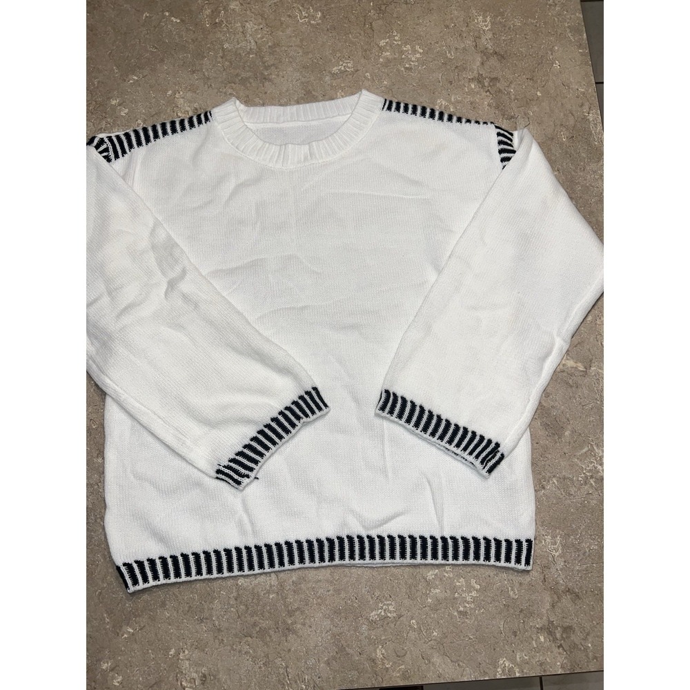 Women's Knot‑Style Boho Sweater – White with Black Stripe Accents size XXL